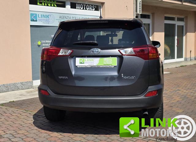 TOYOTA RAV 4 2.0 D-4D 4WD Lounge