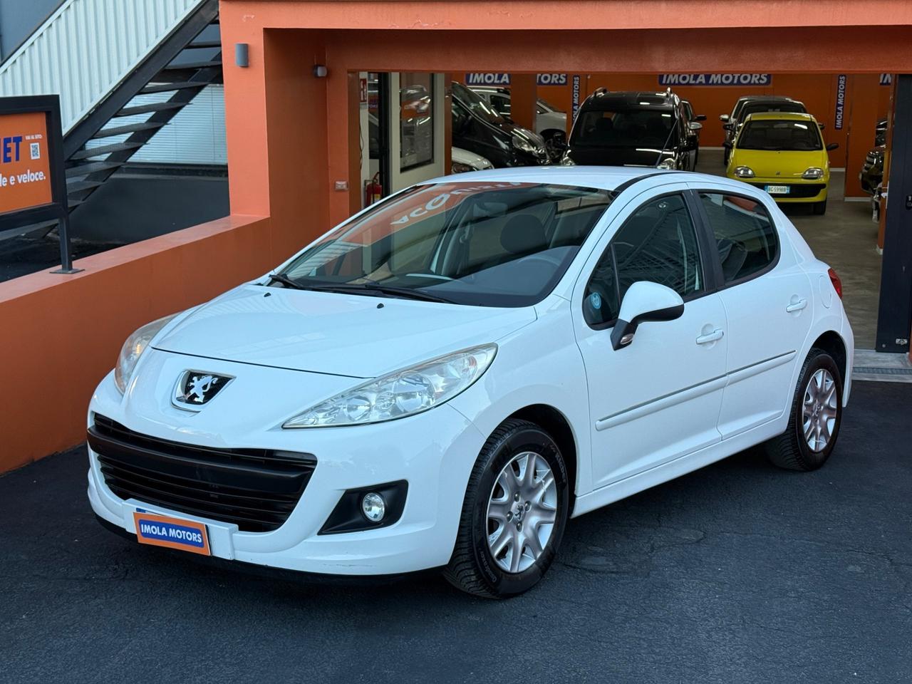 Peugeot 207 Plus 1.4 8V 75CV 5p. ECO GPL