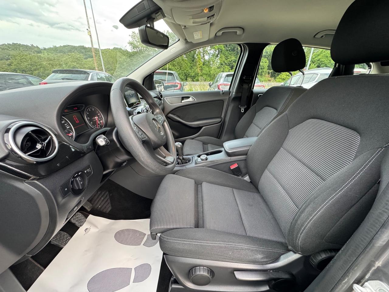 Mercedes-benz B 200 c Executive