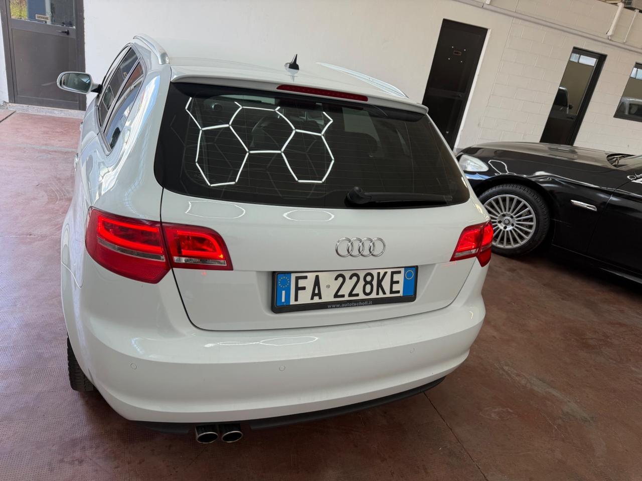 Audi A3 2.0 TDI S-Line quattro Attraction SPB