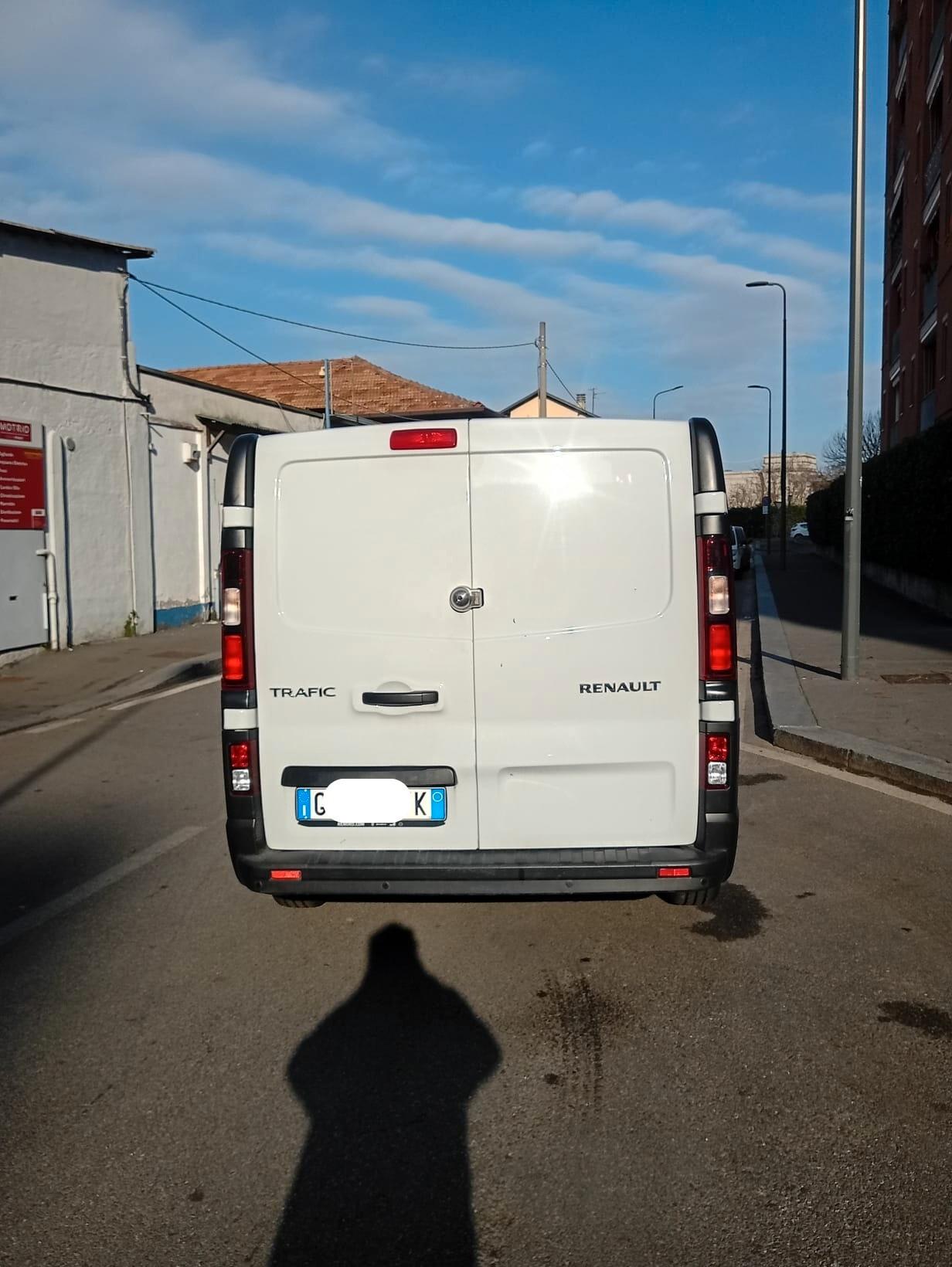 Renault Trafic autocarro