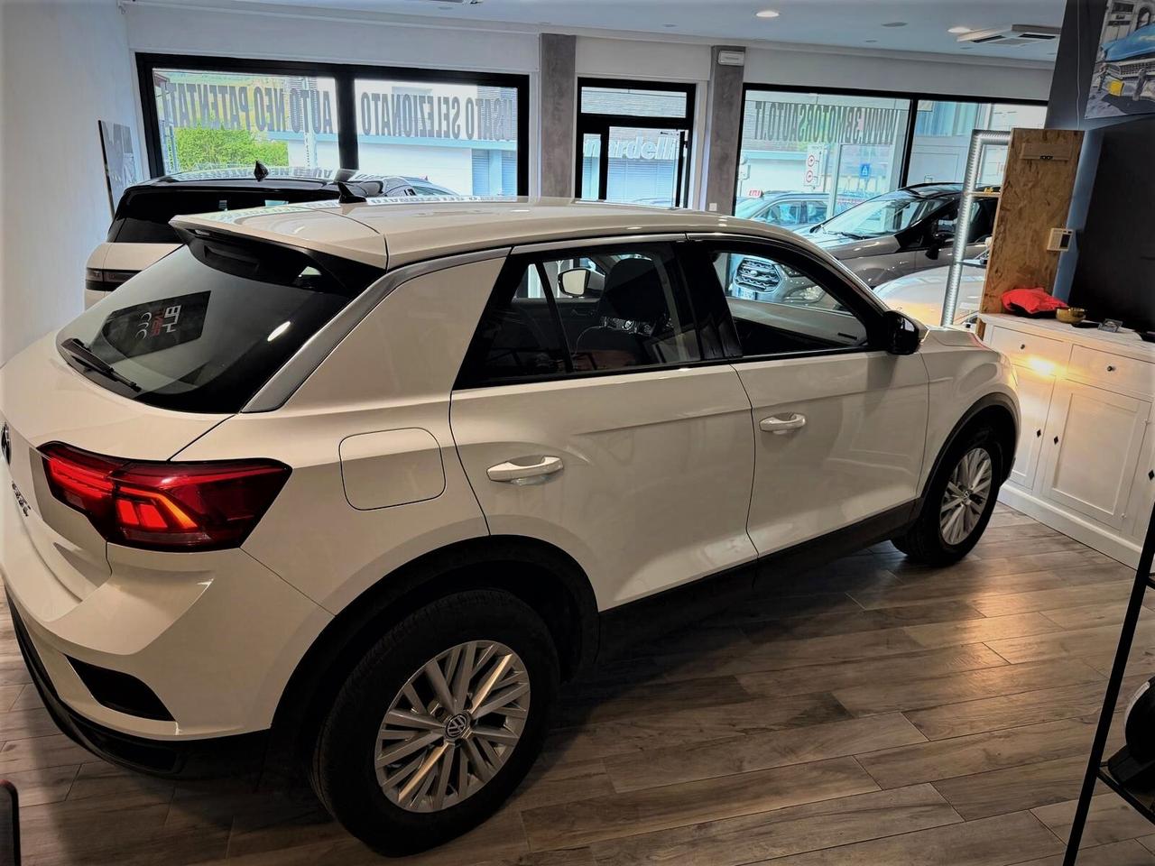 Volkswagen T-Roc 1.6 TDI SCR Advanced gancio Traino