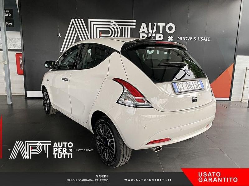 Lancia Ypsilon Ypsilon 1.0 firefly hybrid Platino s&s 70cv