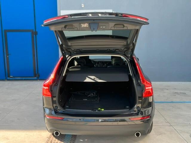 Volvo XC60 B4 (d) AWD Geartronic Momentum Pro