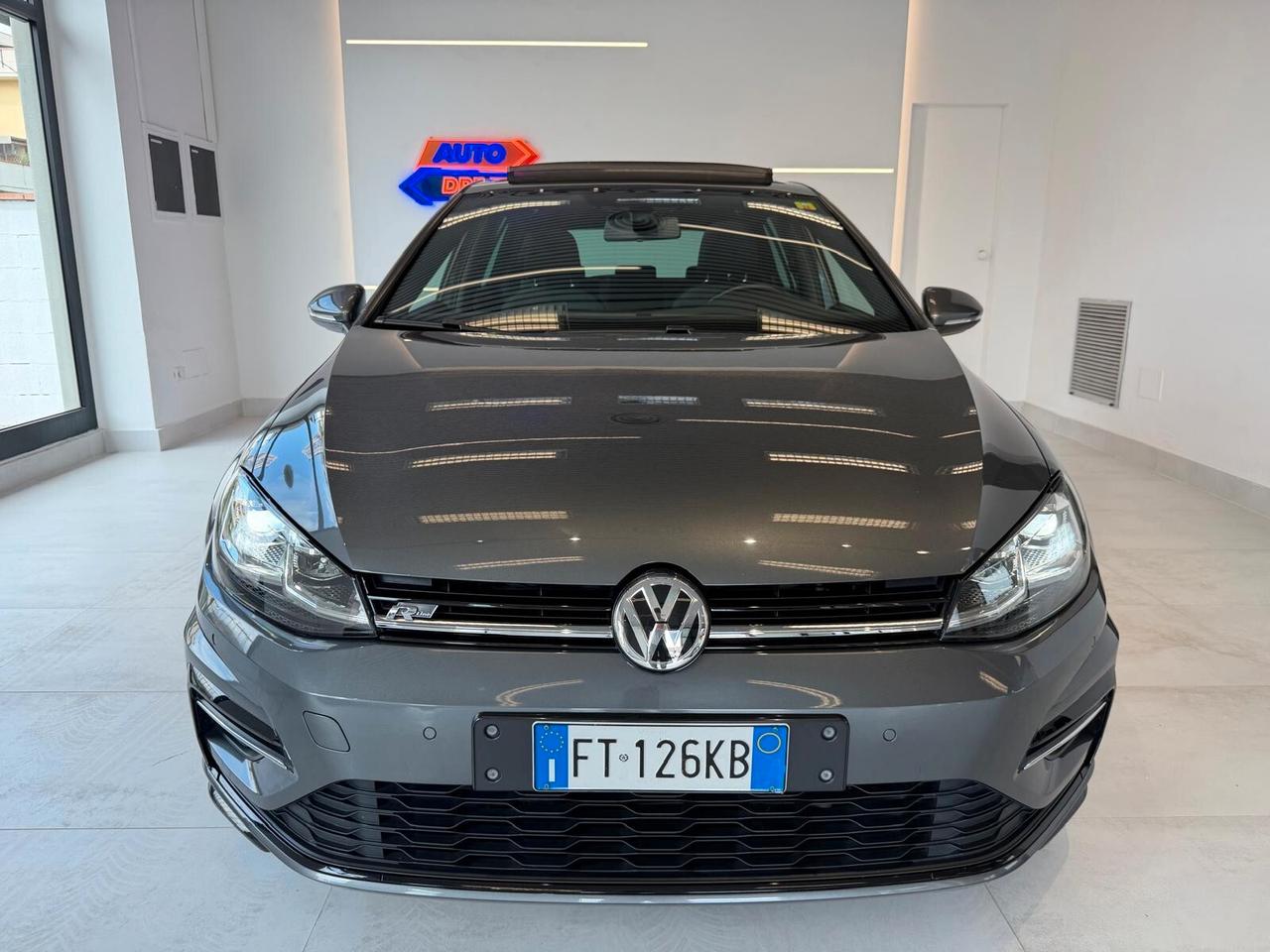 Volkswagen Golf 1.6 TDI R-LINE FULL OPTIONAL