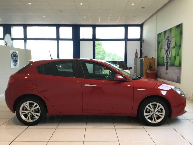 Alfa Romeo Giulietta 1.6 JTDm-2 120 CV Progression