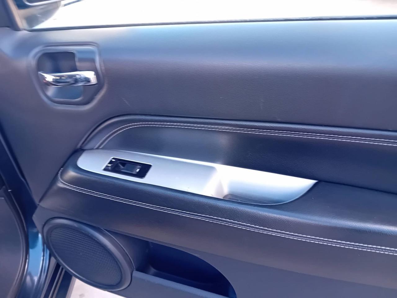 Jeep Compass 2.2 CRD Limited 2WD