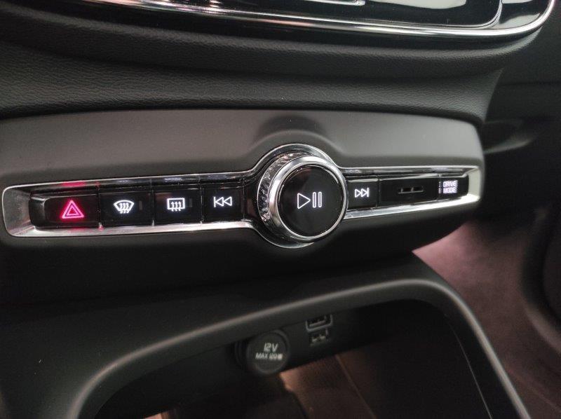 VOLVO XC40 (2017-->) - XC40 T4 Recharge Plug-in Hybrid automatico Core N1