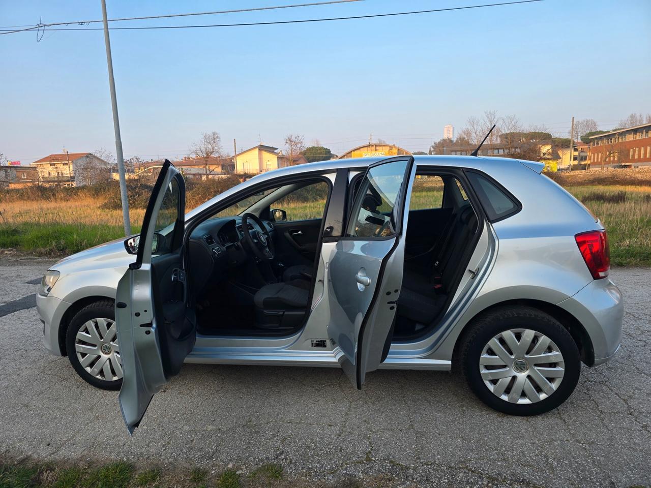 Volkswagen Polo 1.2 Benzina con GARANZIA NEOPATENTATI