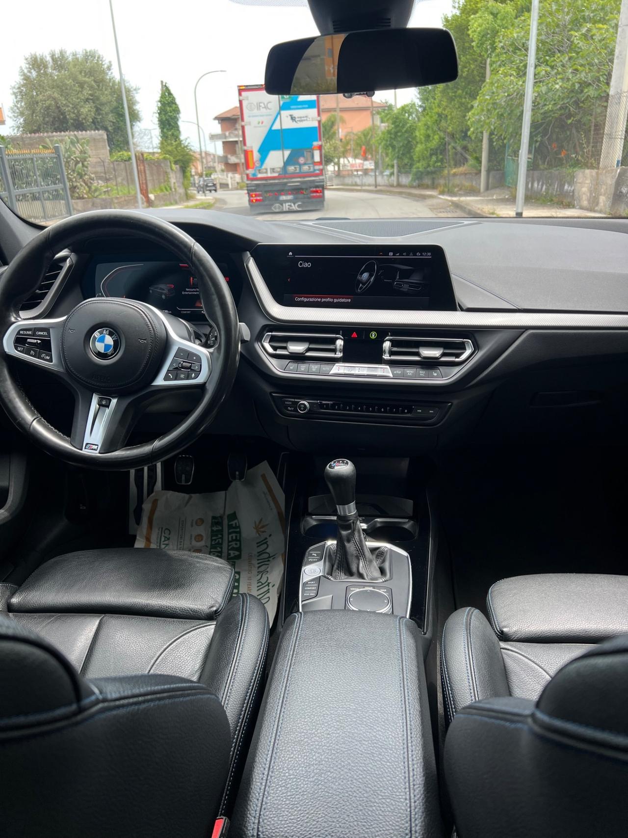 Bmw serie 1 118d Msport