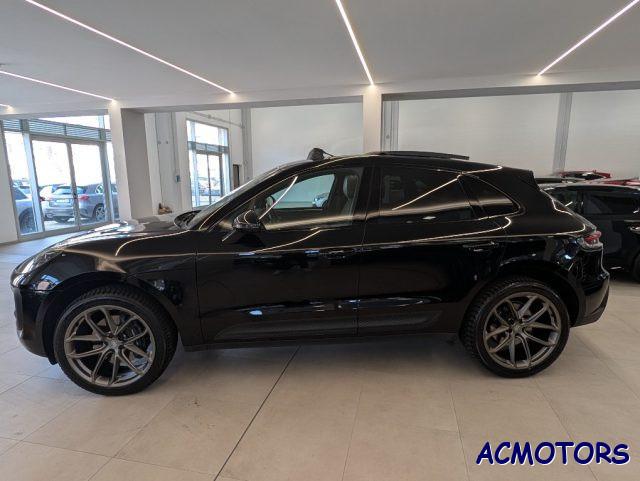 PORSCHE Macan 2.0