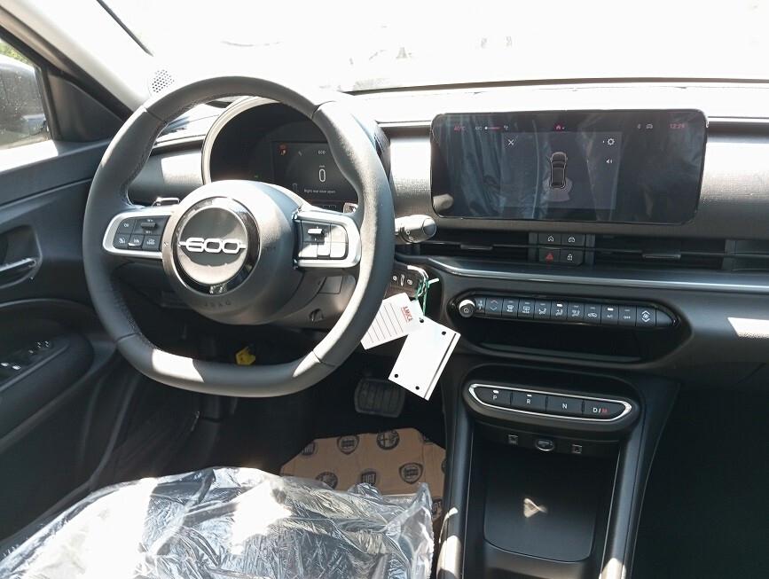 Fiat 600 Hybrid 110 CV DCT MHEV POP