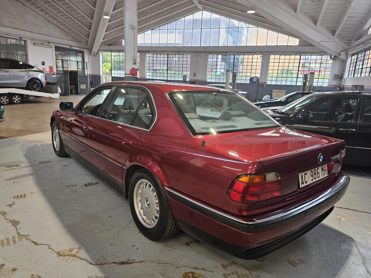 Bmw 740iL E38