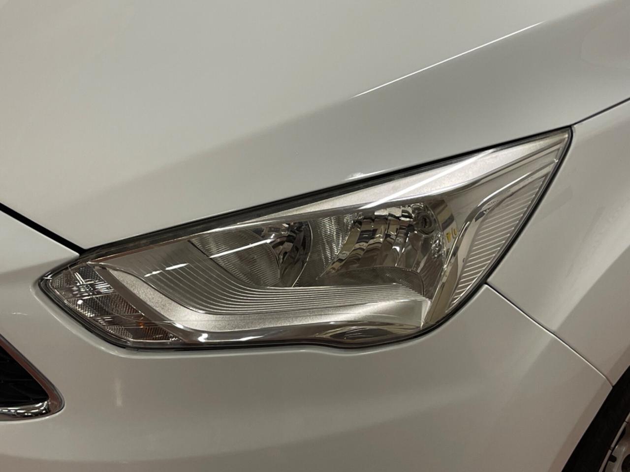 Ford C-Max 2.0 TDCi 150CV Powershift Titanium