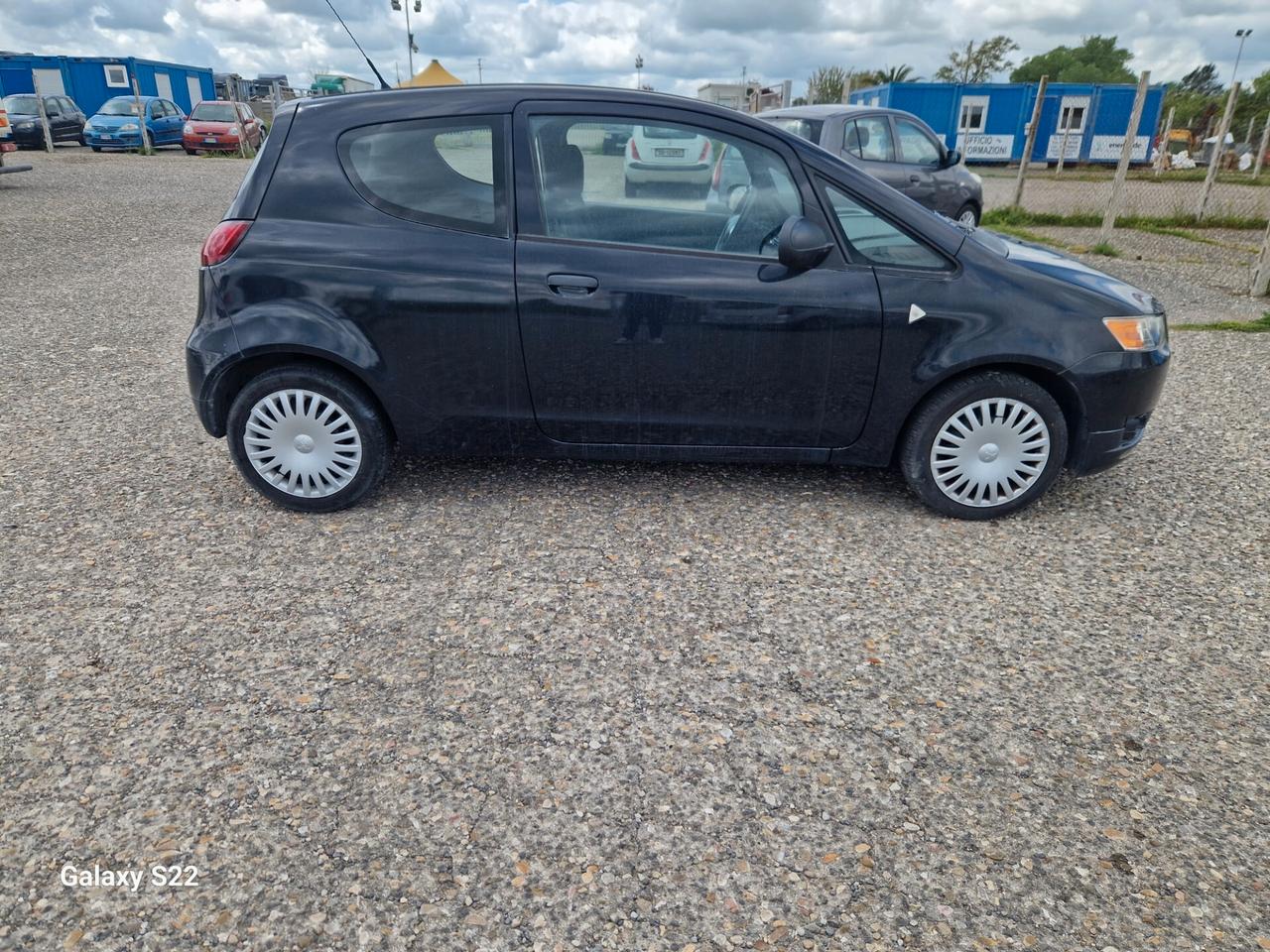 Mitsubishi Colt 1.1 12V 3p.GPL Special Action Model