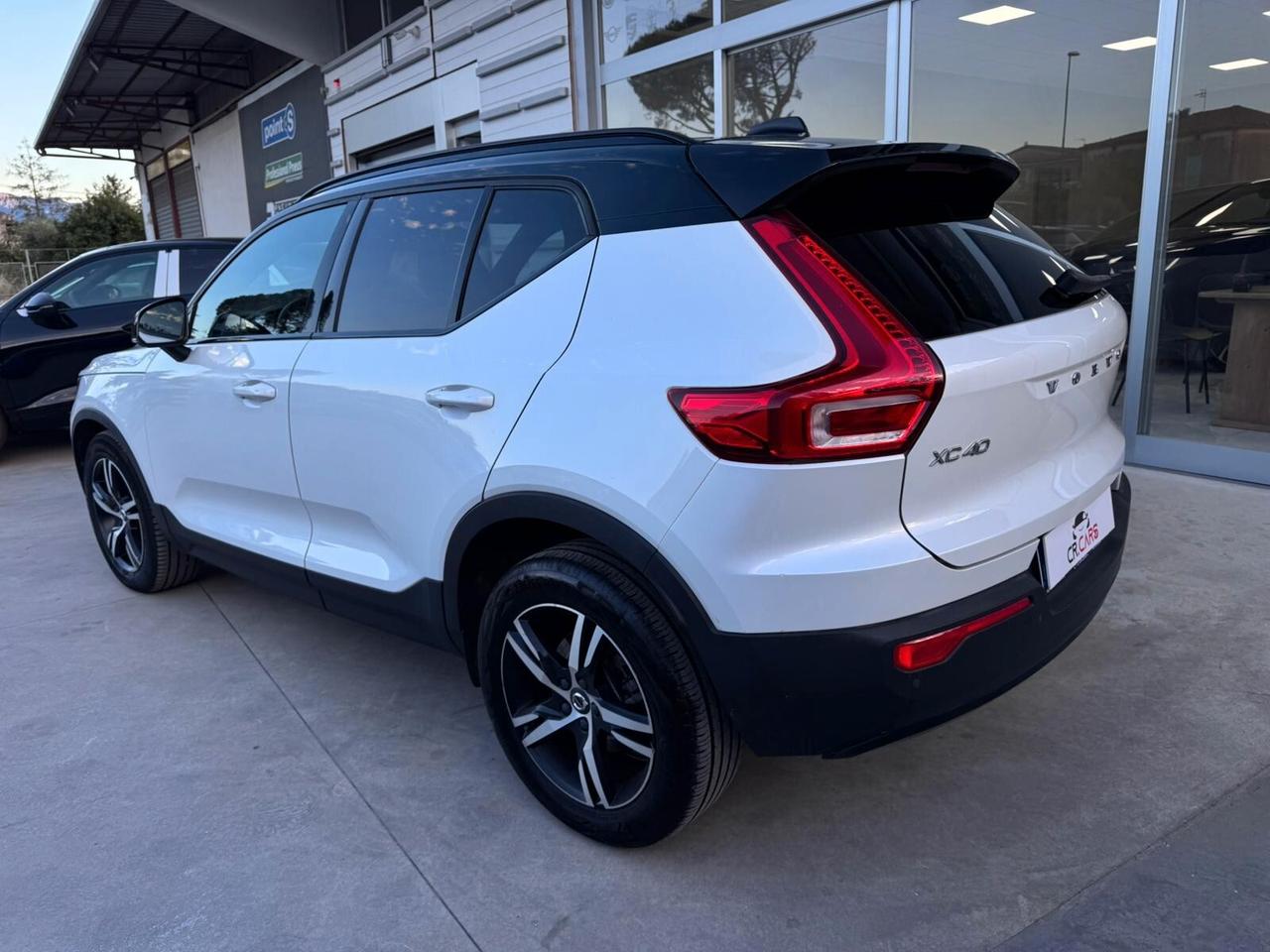 Volvo XC40 D4 AWD Geartronic R-design
