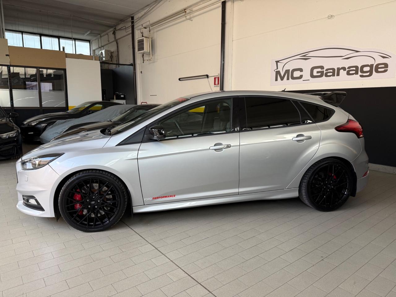 Ford Focus st 2.0 EcoBoost 250 CV stage1 +