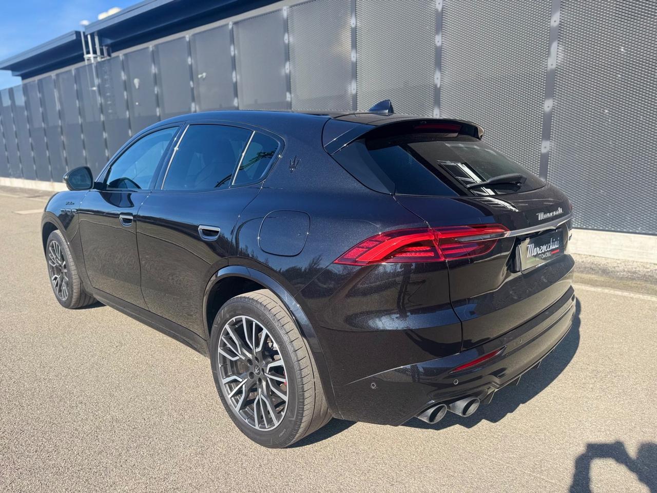 Maserati Grecale MHEV 330 CV AWD Modena