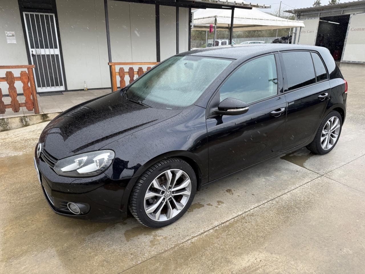 Volkswagen Golf 6 1.6 TDI DPF DSG 5p. Highline