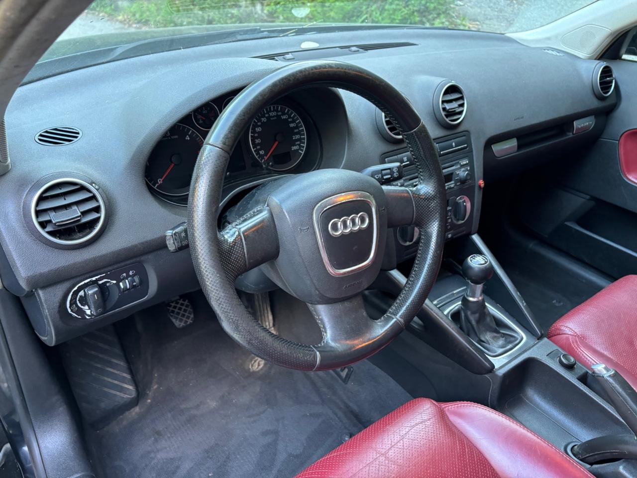 Audi A3 SPB 2.0 TDI 170 CV F.AP. quattro Attraction pelle rossa