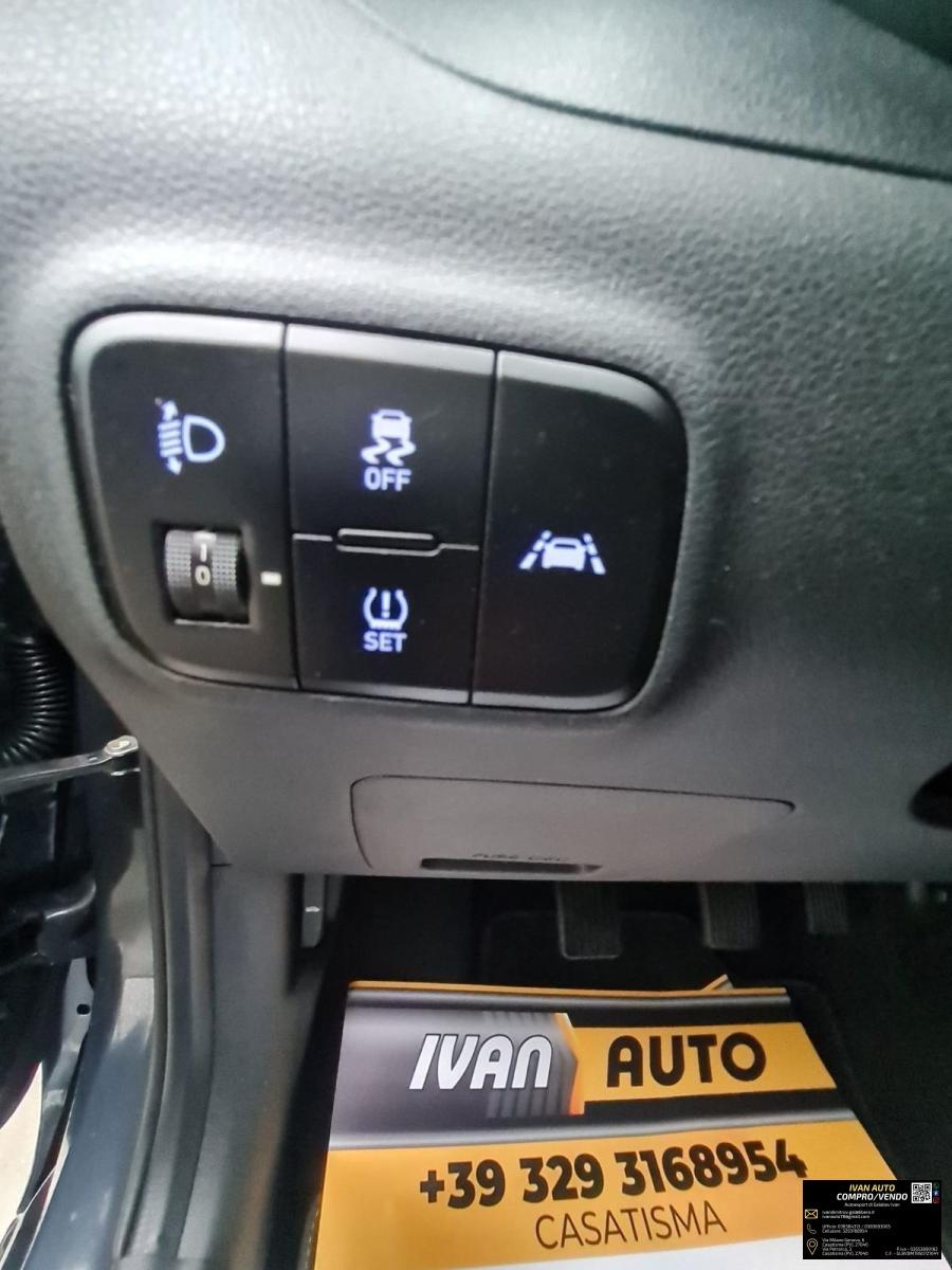 HYUNDAI i10 Benzina-49.000 Km-Anno 2021