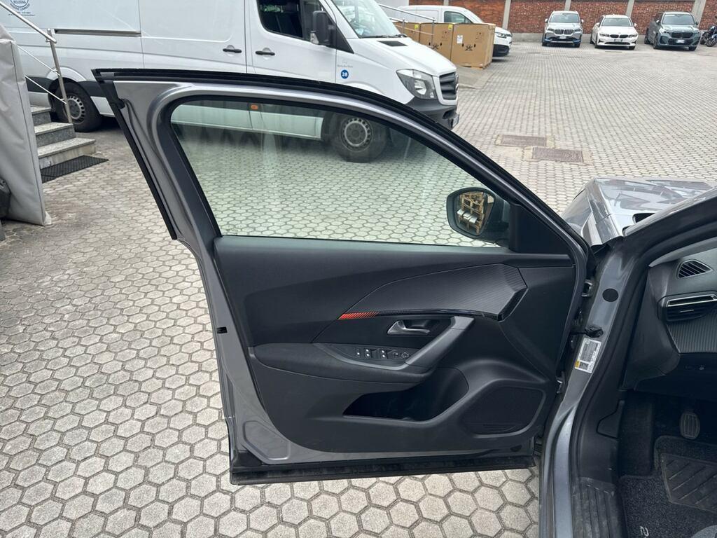Peugeot 2008 1.2 PureTech Allure Pack