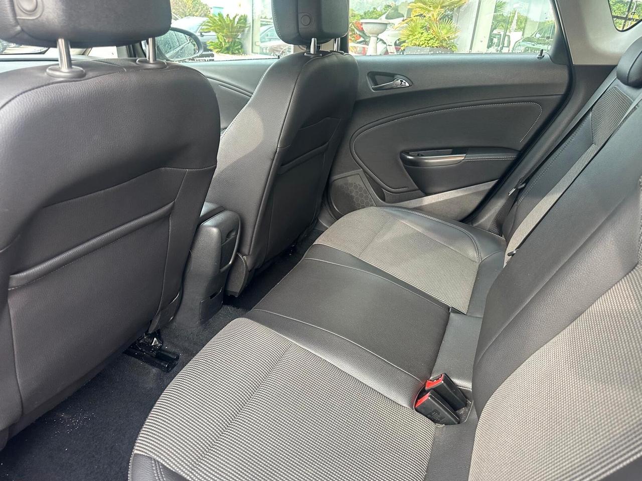 Opel Astra 1.7 CDTI 110CV 5 porte Cosmo NEOPATENTATI