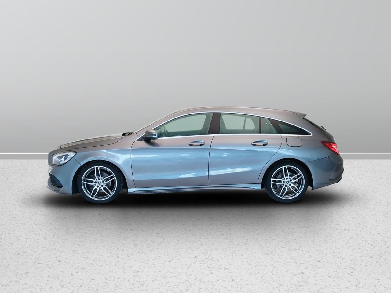 Mercedes-Benz CLA Shooting Brake - X117 - CLA Shooting Brake 200 d Premium