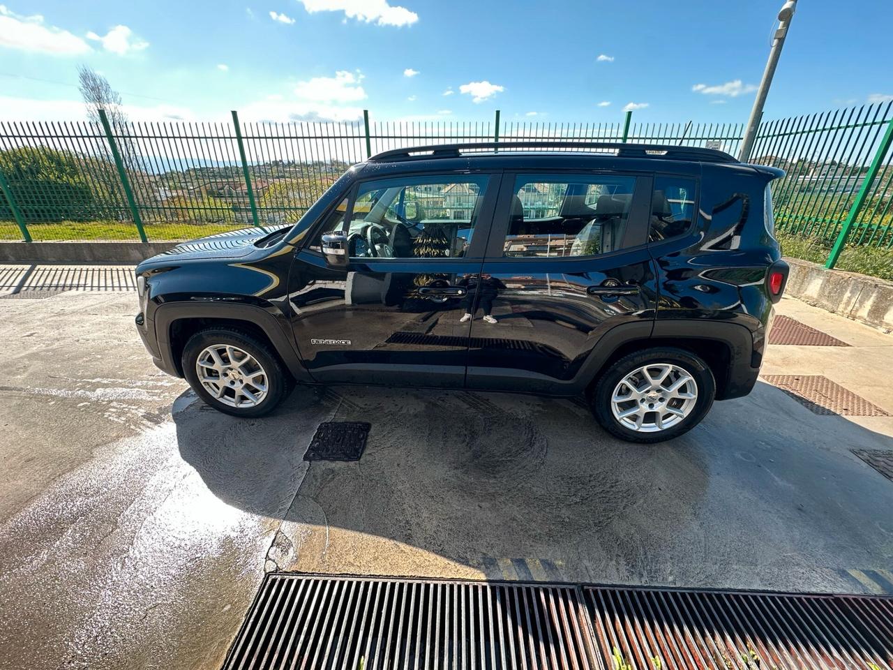 Jeep Renegade 1.5 Turbo T4 MHEV Limited CAMBIO AUTOMATICO N1