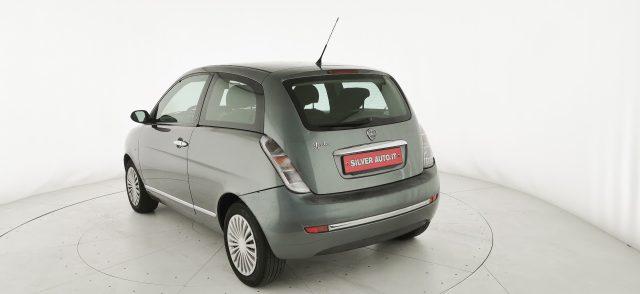 LANCIA Ypsilon 1.2 Oro