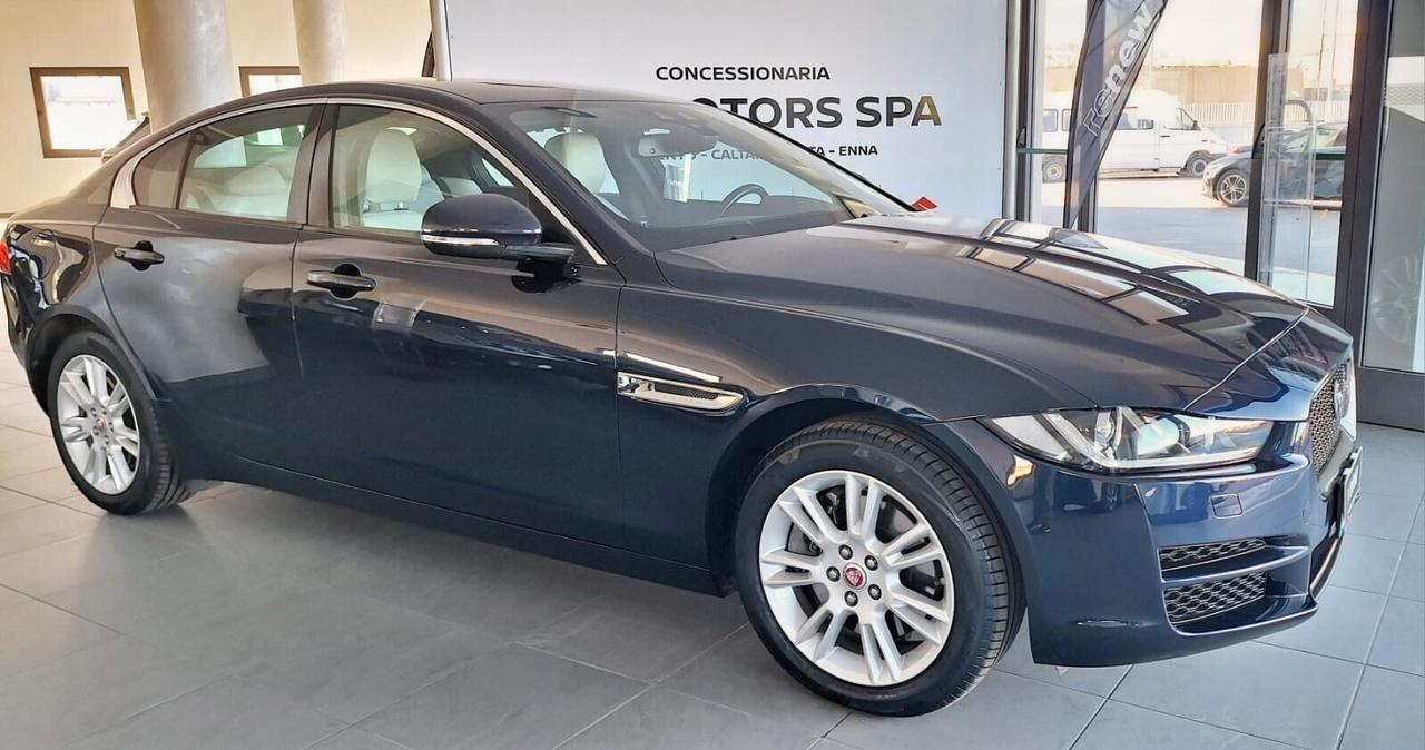 Jaguar XE 2.0 D Turbo aut. Prestige