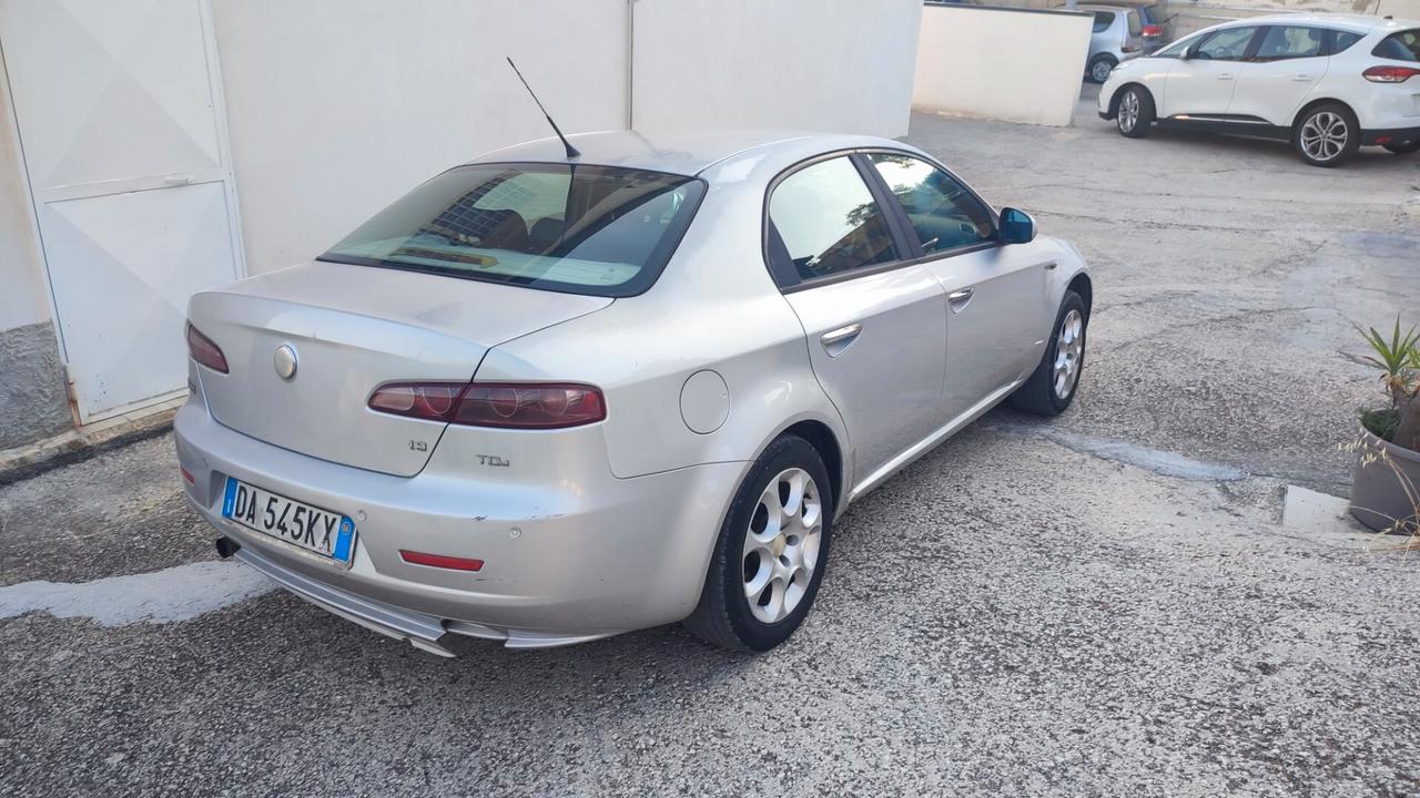 ALFA ROMEO 159
