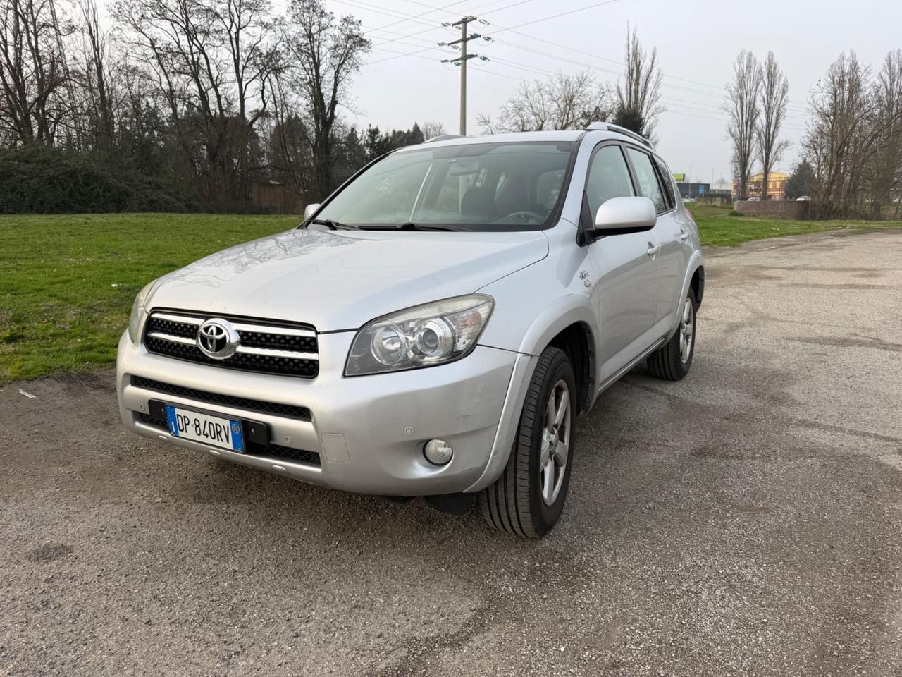 Toyota RAV 4 RAV4 Crossover 2.2 D-4D 177 CV Luxury
