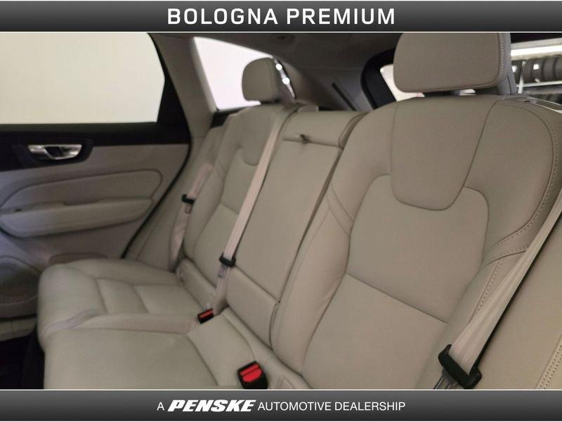 Volvo XC60 B4 (d) AWD Geartronic Inscription