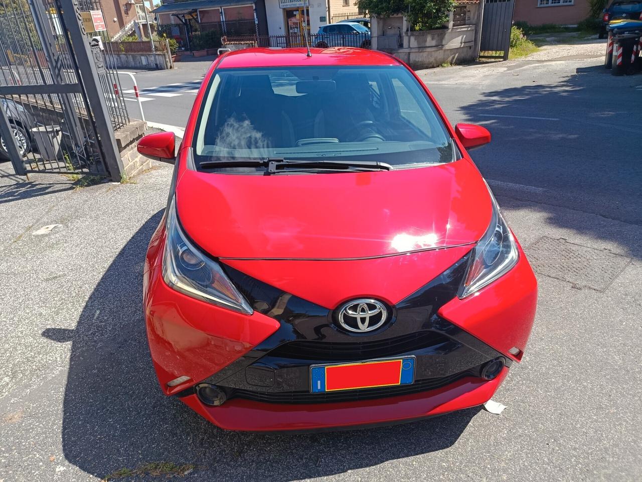 Toyota Aygo 1.0 VVT-i 69 CV 5 porte x-cite