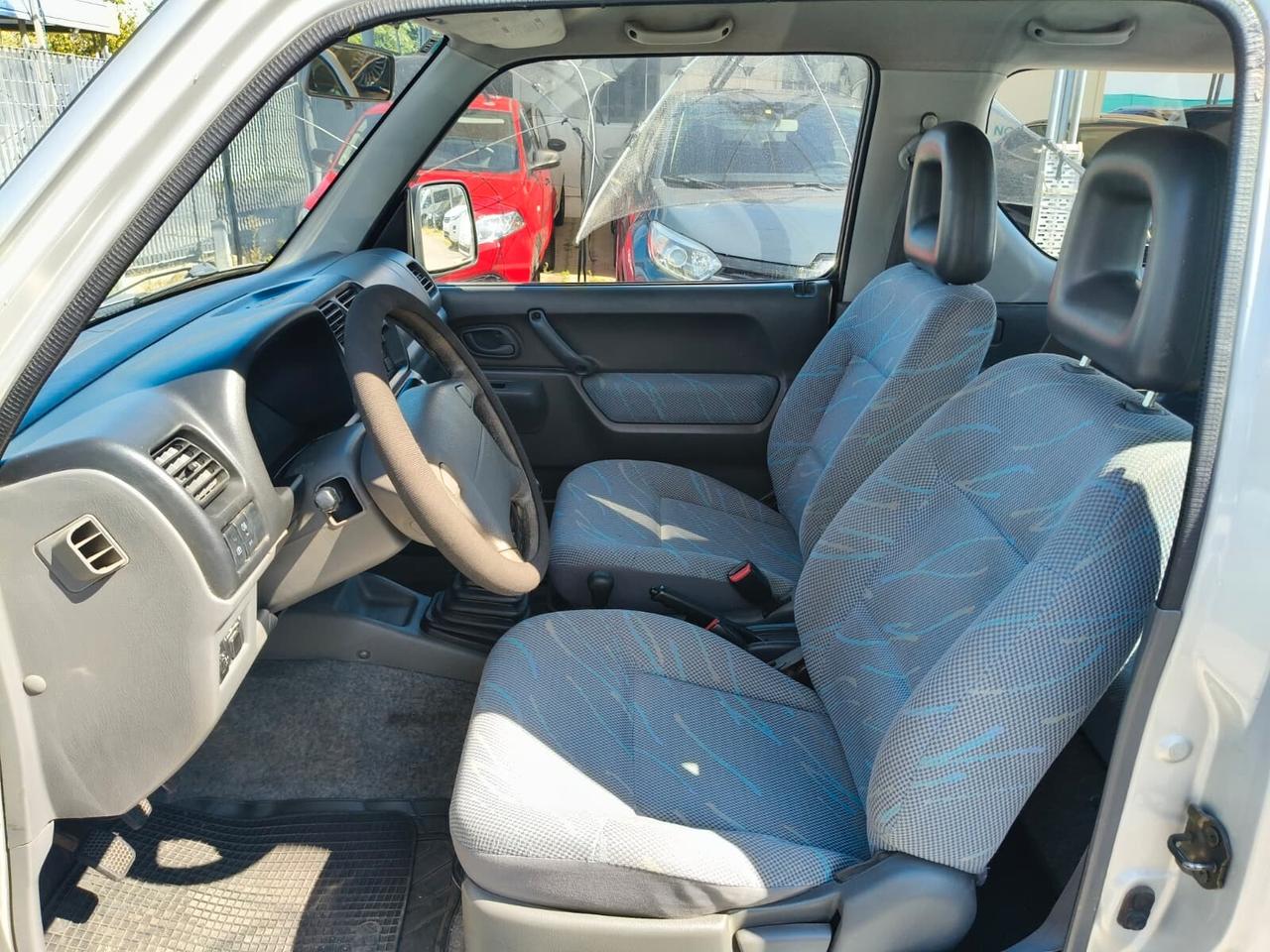 Suzuki Jimny 1.3i 16V cat 4WD JLX