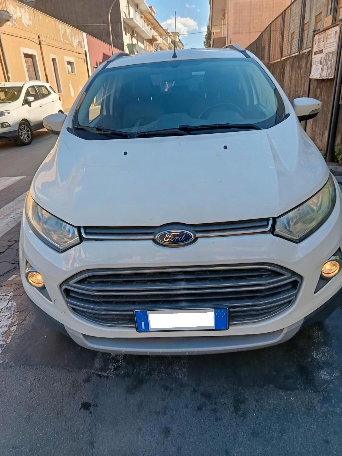 Ford EcoSport 1.5 110 cv Powershift Titanium