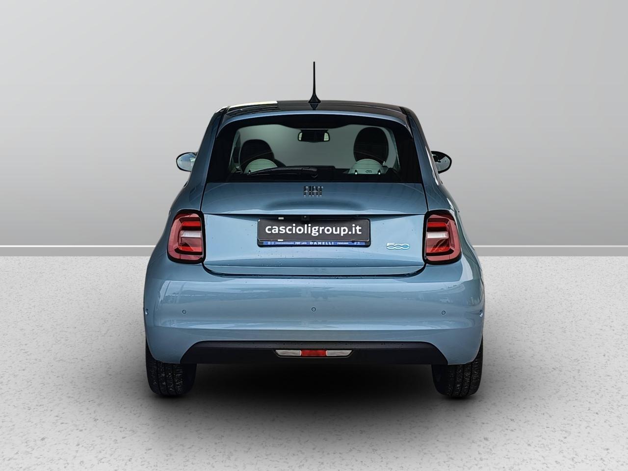 FIAT 500e 3+1 - 500e 3+1 42 kWh La Prima
