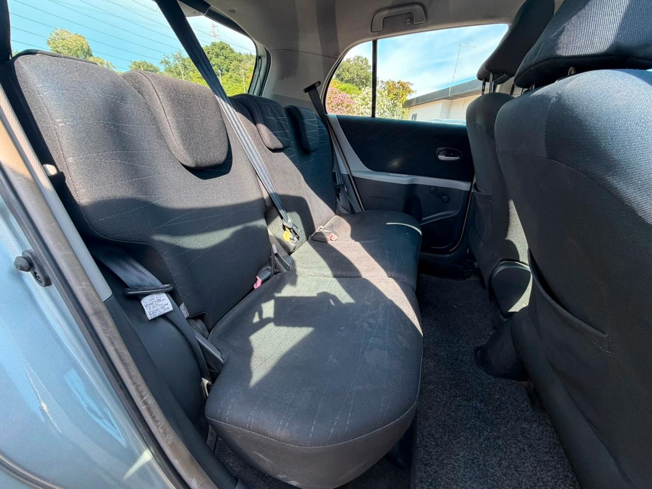 Toyota Yaris 1.3 5 porte Navi