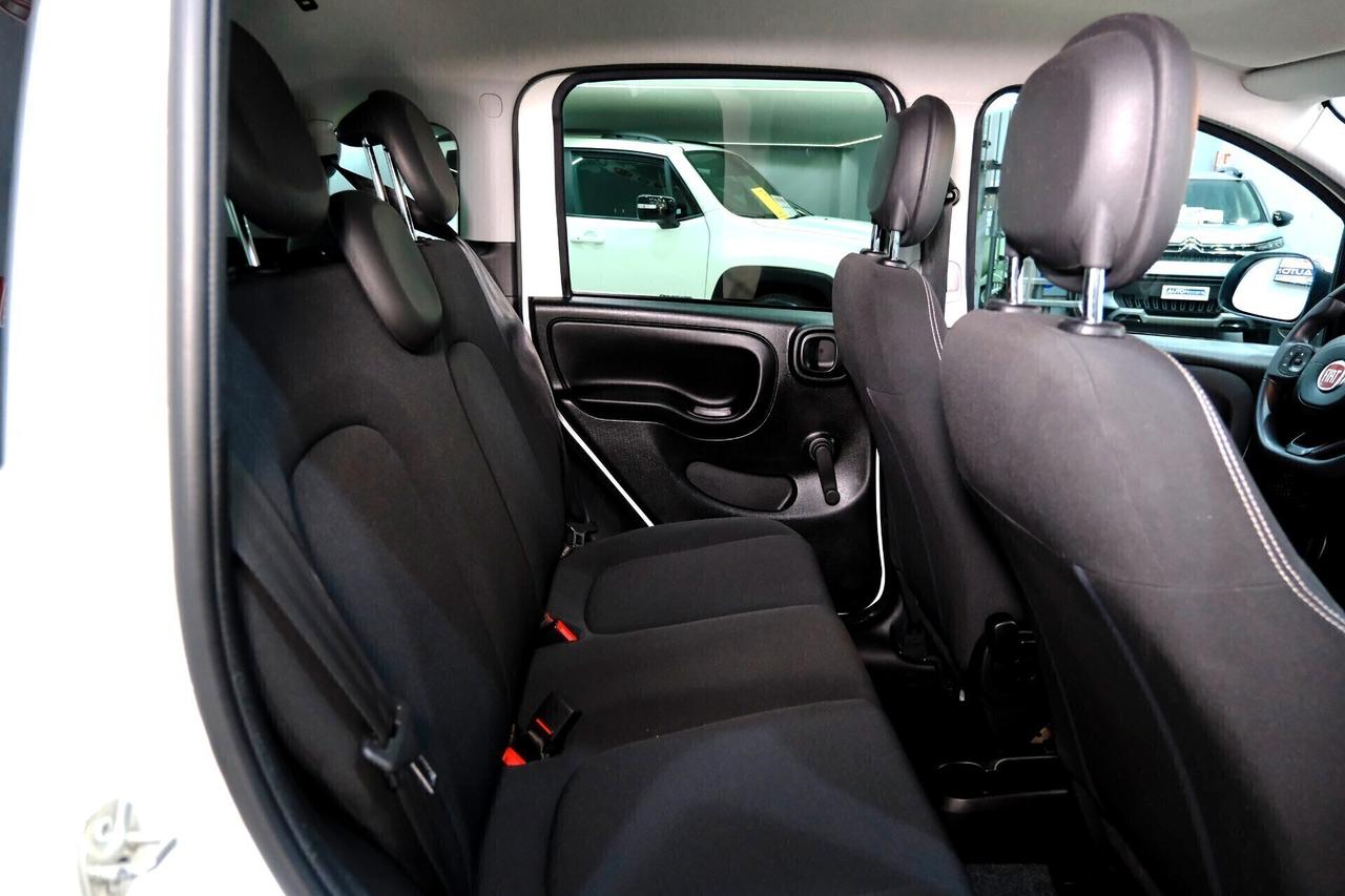 Fiat Panda Cross HYBRID 70cv CAR PLAY