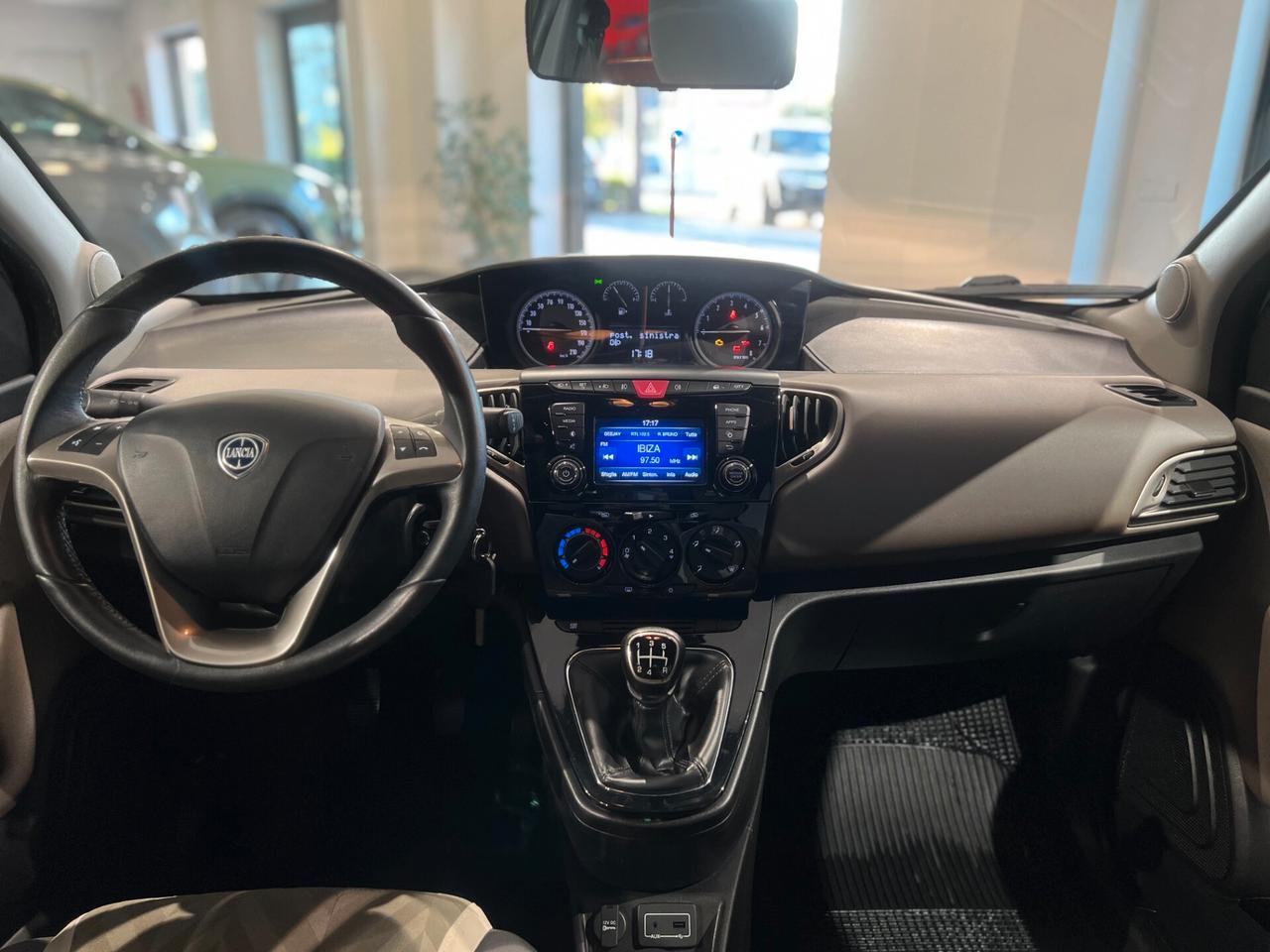 Lancia Ypsilon 1.2 69 CV 5 porte Gold METANO