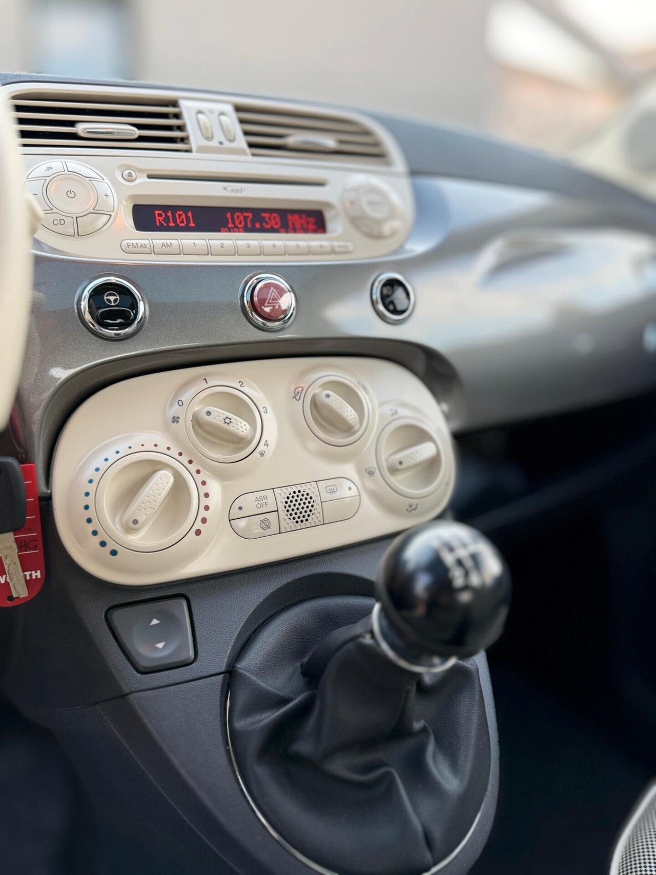 Fiat 500 1.2 benzina super economic neopatentati