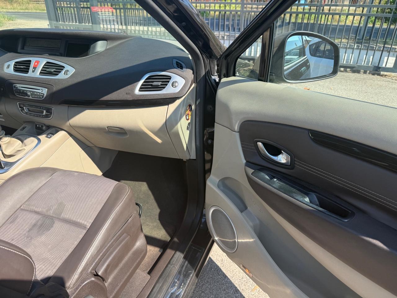 Renault Scenic Scénic X-Mod 1.9 dCi 130CV Dynamique