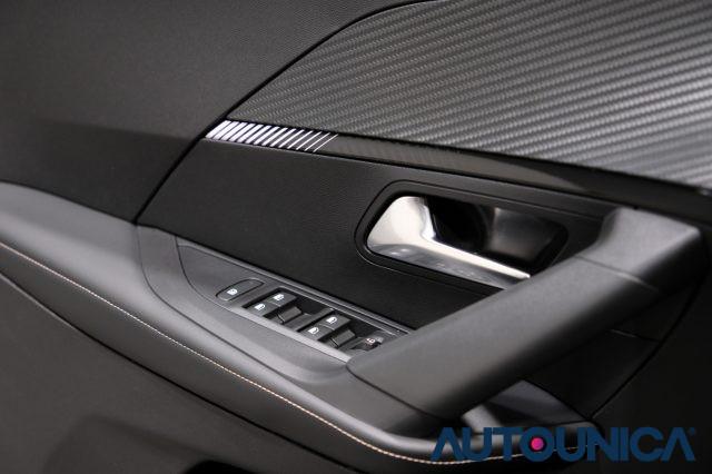PEUGEOT 2008 PURETECH 100 S&S ALLURE FARI LED NEOPATENTATI