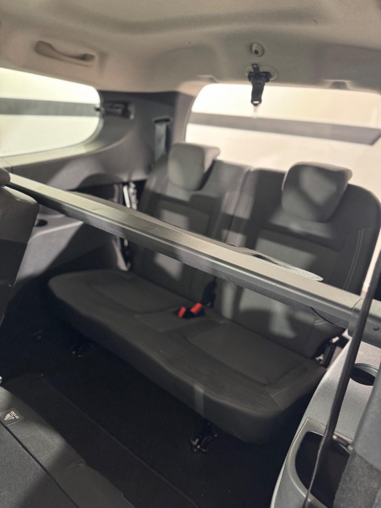 Dacia Lodgy 1.2 TCe 115CV 7 posti Lauréate