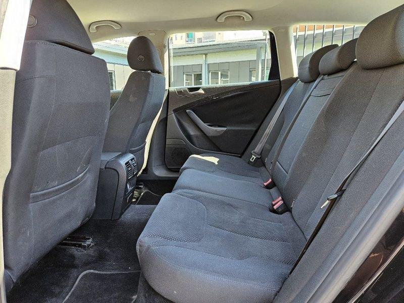 Volkswagen Passat 2.0 TDI DPF Var. Comfortline