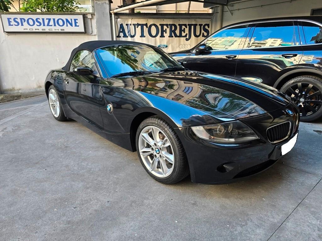 Bmw Z4 2.2i cat Roadster BOOK SERVICE/ASI