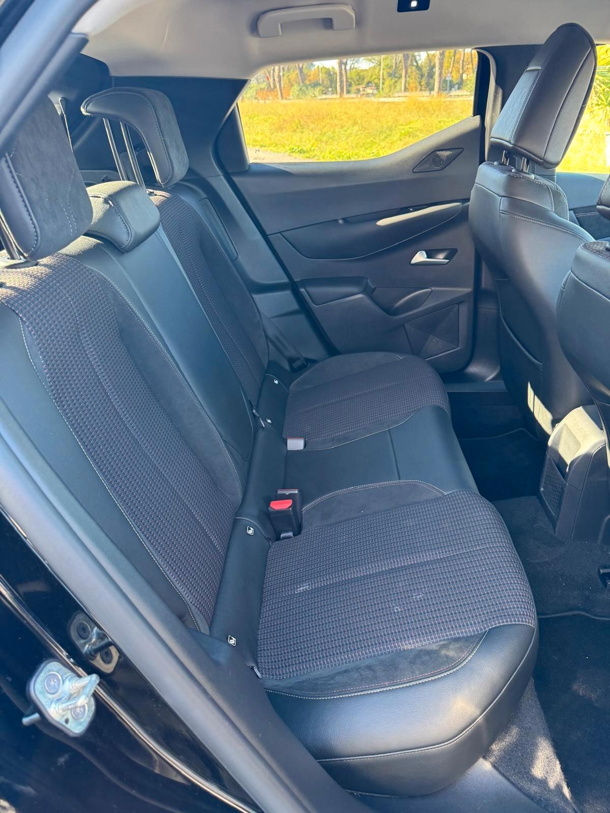 Ds DS3 3 PureTech 130 aut. Performance Line