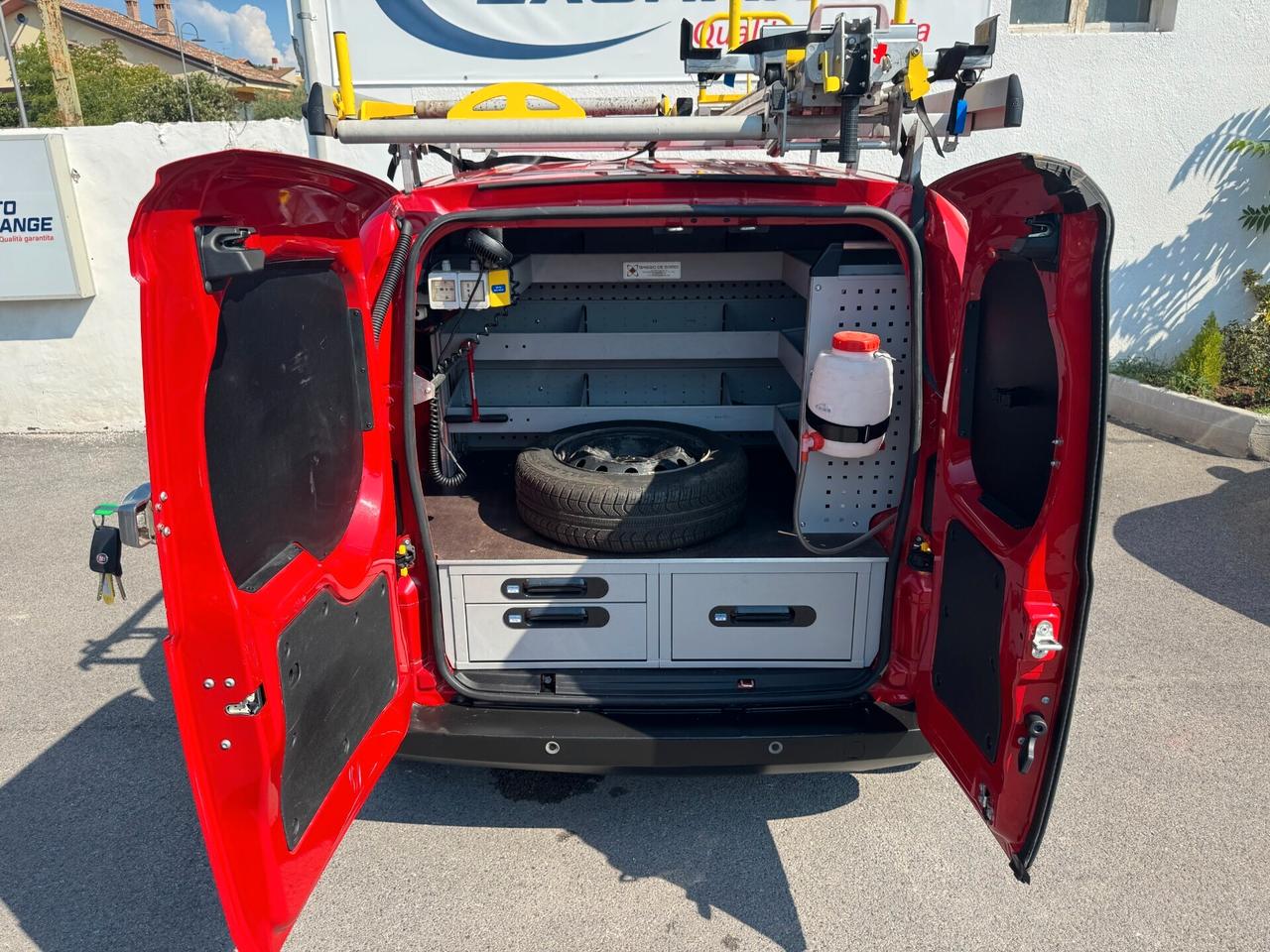 Fiat Fiorino 1.3 MJT 95CV Cargo Adventure