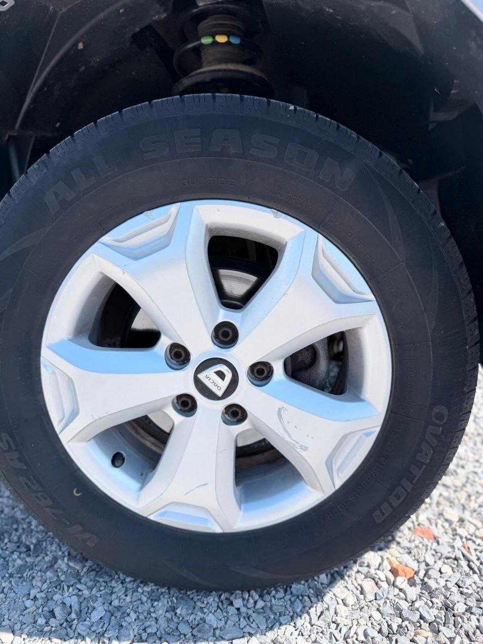 Dacia Duster 1.6 SCe 4x2 Prestige